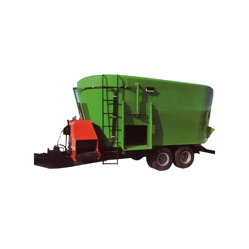 牽引式日糧制備機(jī)